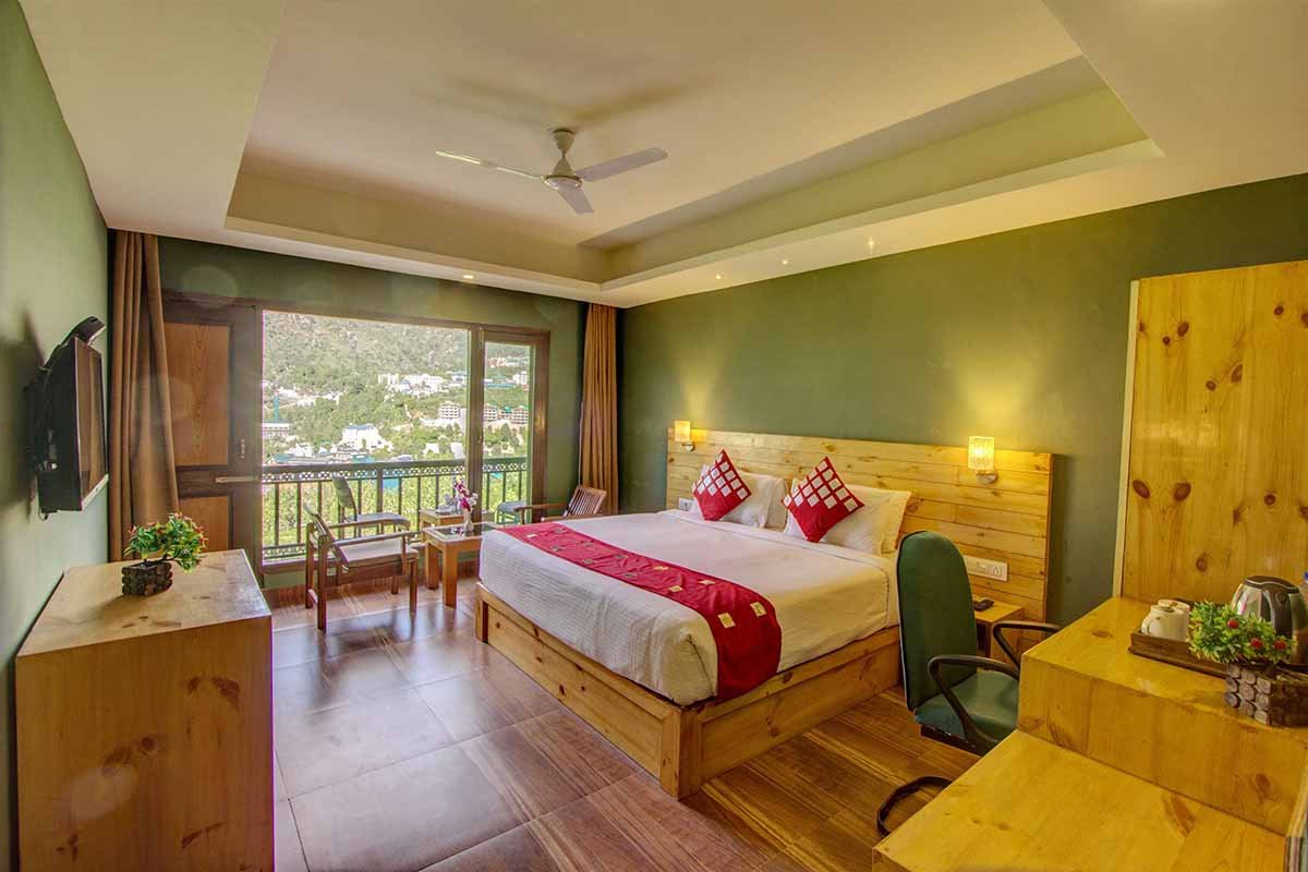 Premium Bedroom Valley View